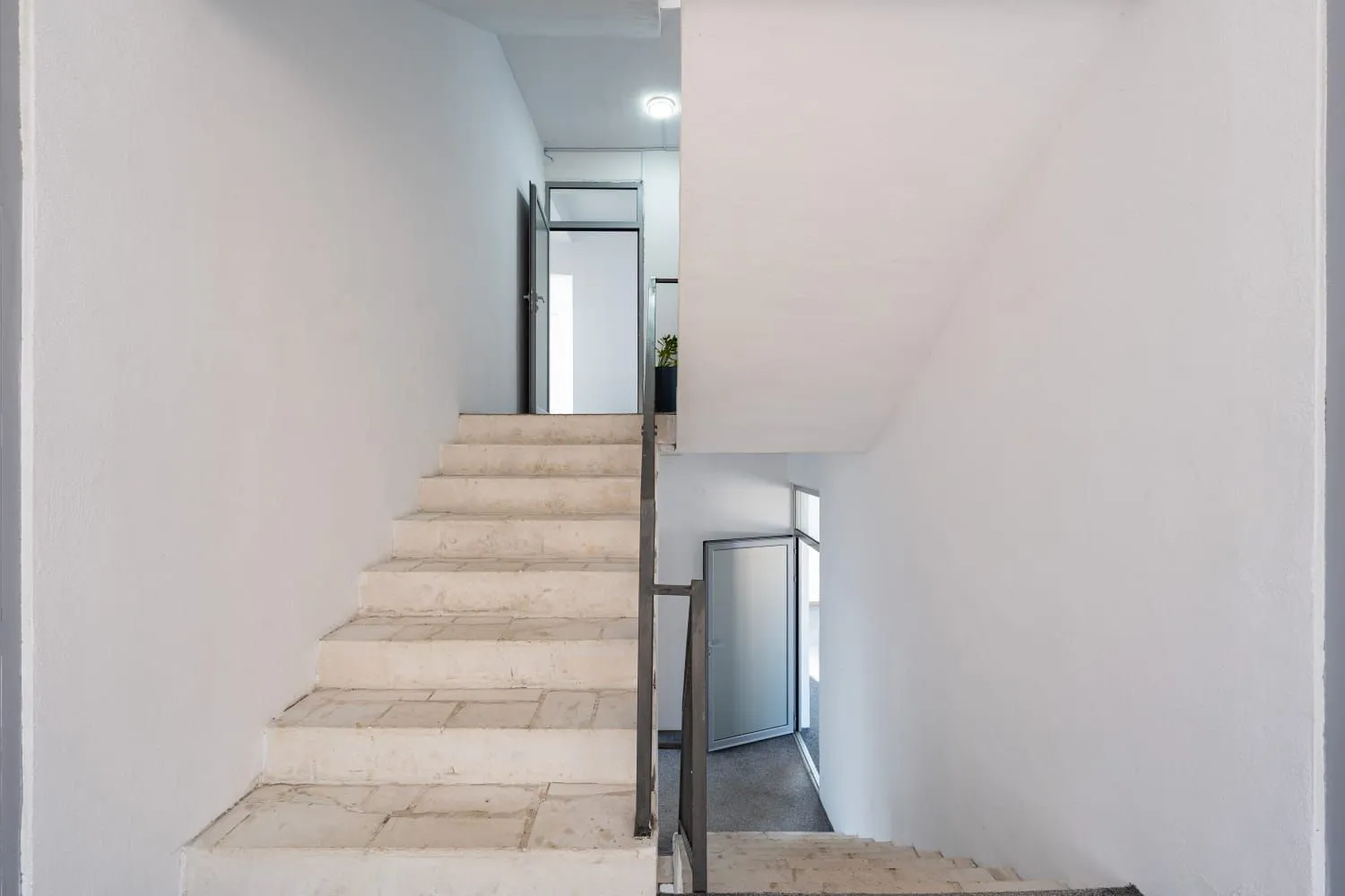 Rent, office space, 600m², Gornja Gorica, Podgorica