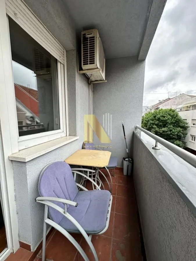 Izdavanje, jednosoban stan, 29m², Sajmište, Novi Sad