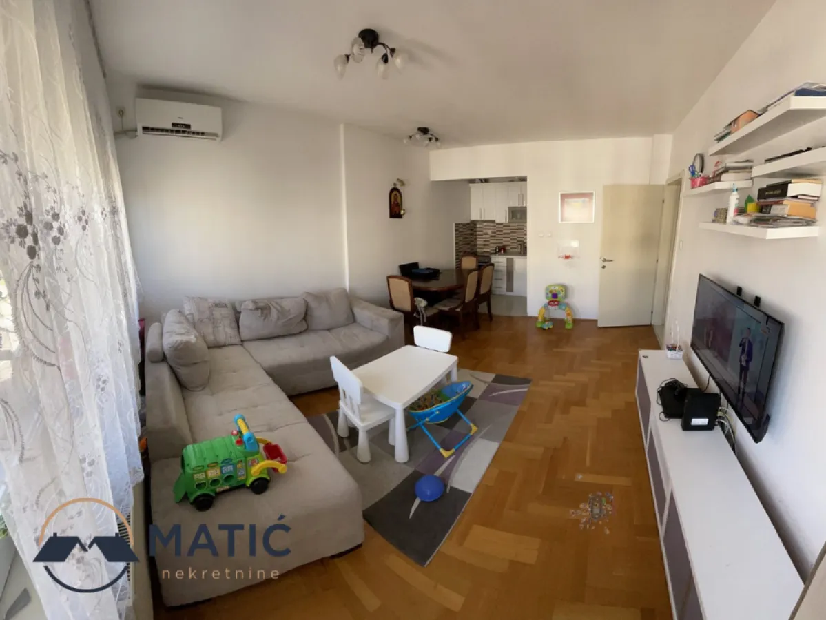 Prodaja, dvosoban stan, 44m², Bulevar patrijarha Pavla, Novi Sad Sve Podlokacije