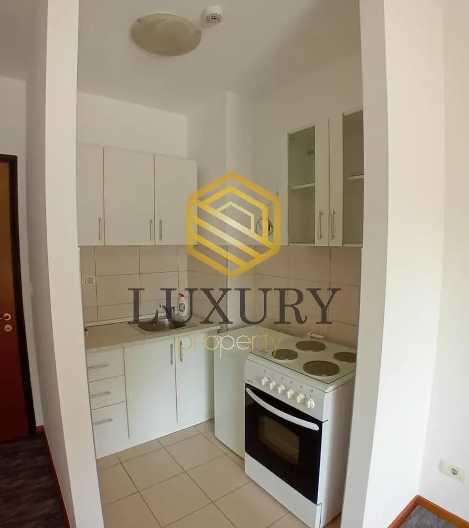 Prodaja, garsonjera, 31m², City Kvart, Podgorica