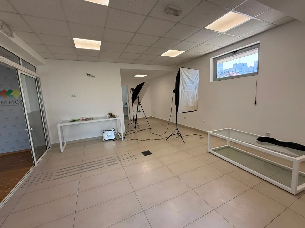 Izdavanje, poslovni prostor, 180m², Stara Varoš, Podgorica