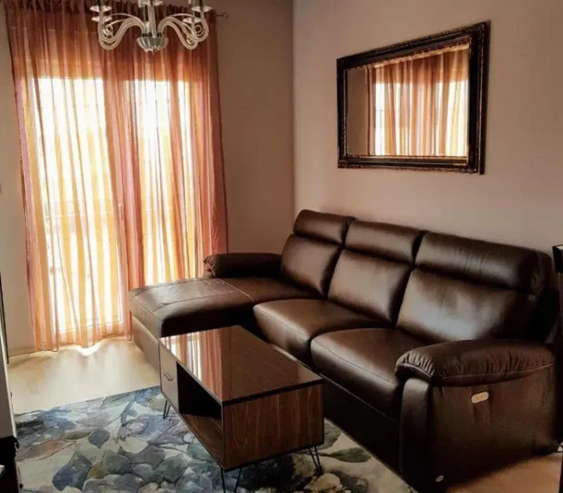 Izdavanje, jednosoban stan, 34m², Centar, Podgorica