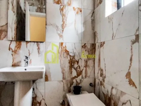 Izdavanje, poslovni prostor, 150m², Stari Aerodrom, Podgorica - image 14