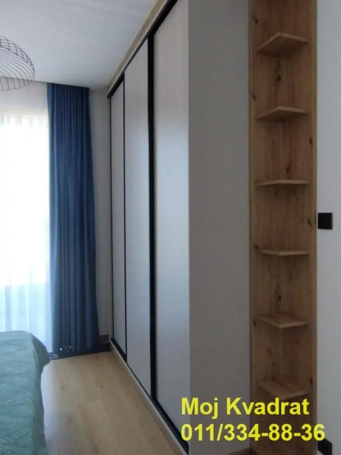 Izdavanje, trosoban stan, 92m², Stari Grad, Beograd