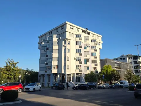 Sale, one bedroom apartment, 31m², Podgorica, Crna Gora - image 18