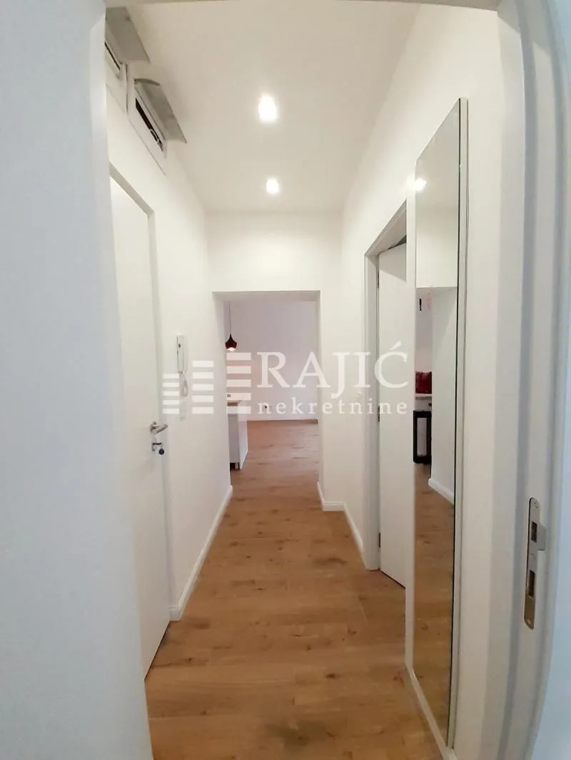 Rent, office space, 38m², Savski Venac, Beograd