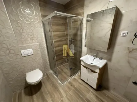 Prodaja, dvosoban stan, 55m², Centar, Inđija - image 11