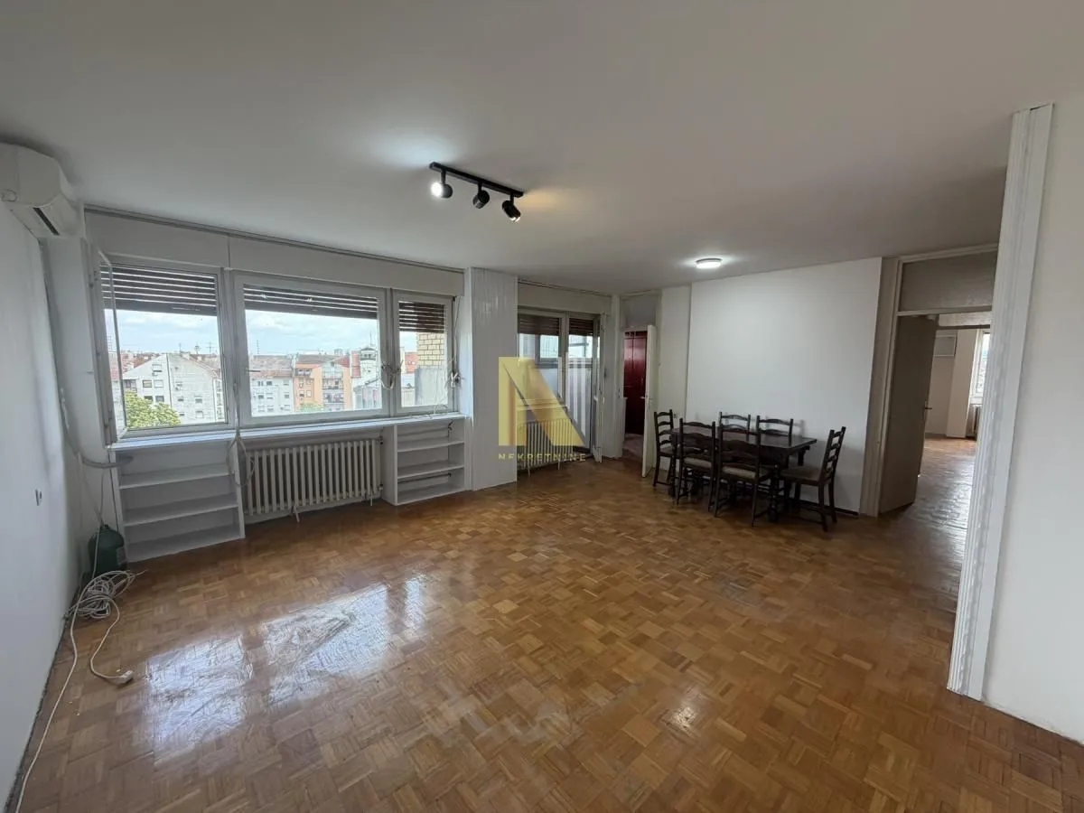 Rent, office space, 94m², Bulevar Oslobodjenja, Novi Sad Sve Podlokacije