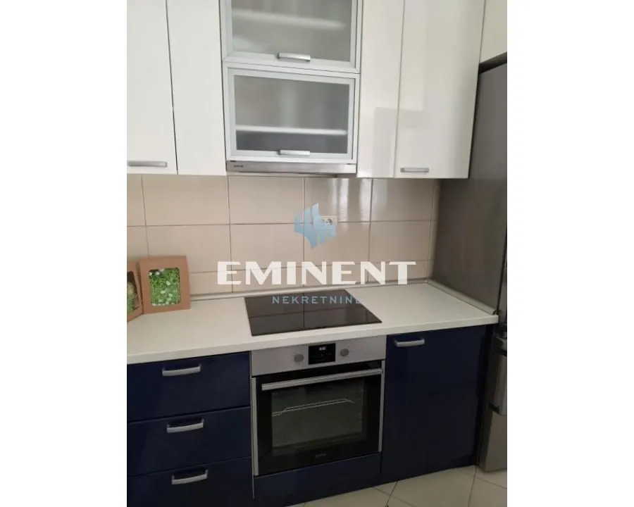 Rent, three bedroom apartment, 91m², Voždovac Sve Podlokacije, Beograd