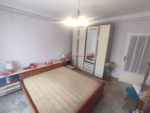 Sale, house, 256m², Peščara, Subotica - image 7