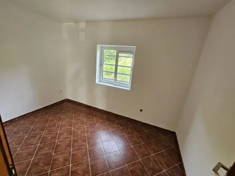 Prodaja, stan, 39m², Herceg Novi, Crna Gora - image 3