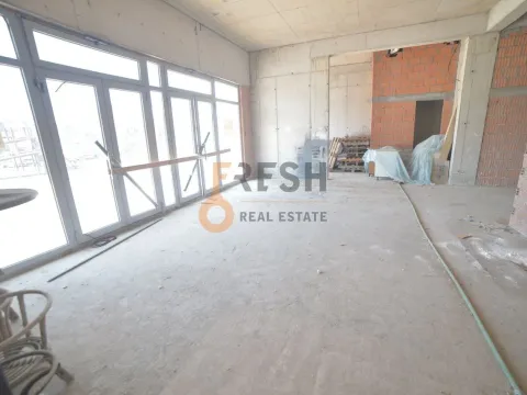 Izdavanje, poslovni prostor, 172m², Tološi, Podgorica - image 7