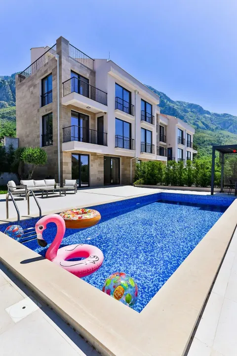 Sale, house, 223m², Reževići, Budva