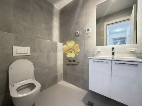 Izdavanje, dvosoban stan, 85m², Stari Aerodrom, Podgorica - image 12