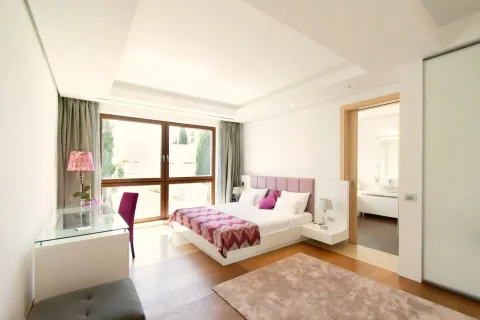 Rent, two bedroom apartment, 160m², Gospoština, Budva - image 5