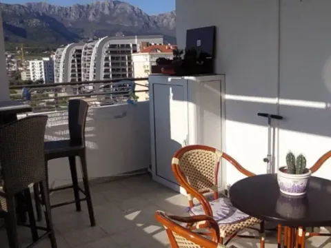 Prodaja, dvosoban stan, 104m², Soho City, Bar - image 4