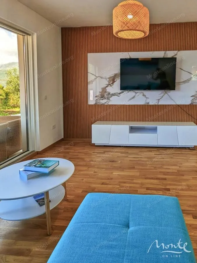 Prodaja, dvosoban stan, 47m², Đuraševići, Tivat