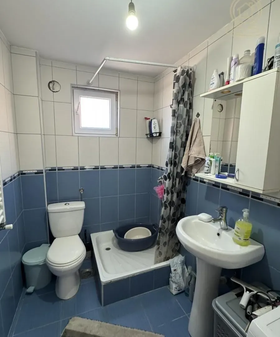 Prodaja, kuća, 200m², Mali Mokri Lug, Zvezdara Sve Podlokacije