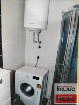 Izdavanje, jednosoban stan, 38m², Bulevar Oslobodjenja, Novi Sad Sve Podlokacije - image 6
