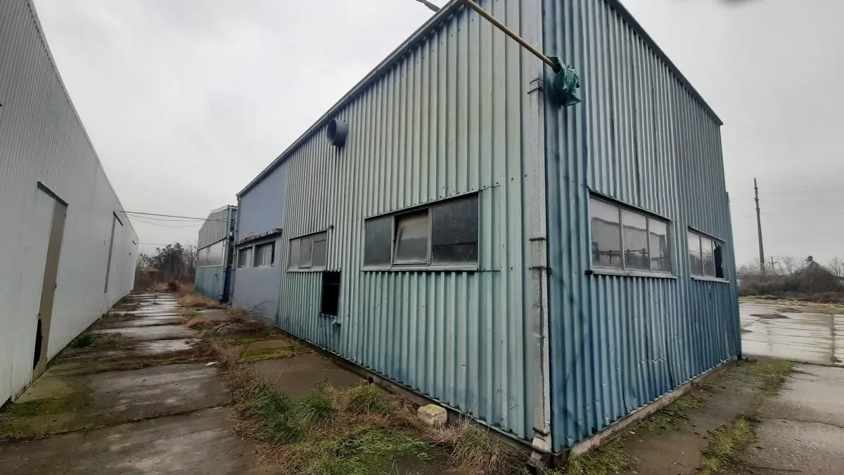 Rent, office space, 2000m², Klisa, Novi Sad Sve Podlokacije