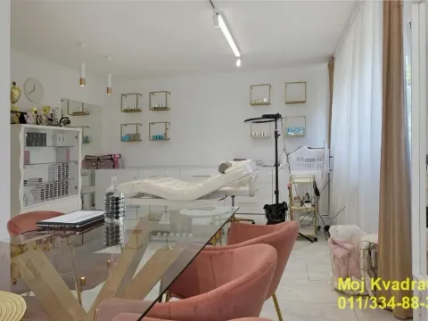 Sale, two bedroom apartment, 53m², Kalenić Pijaca, Vračar Sve Podlokacije - image 3