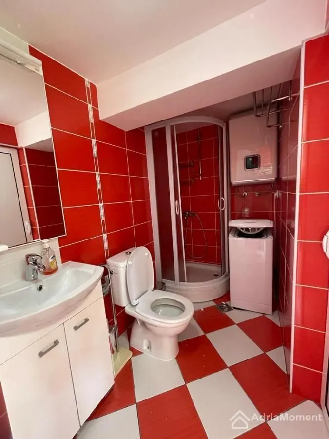 Prodaja, kuća, 350m², Baošići, Herceg Novi