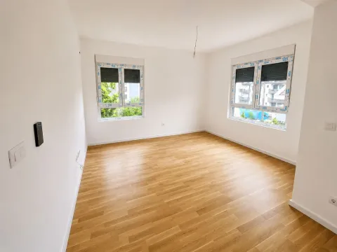 Stan in Momišići