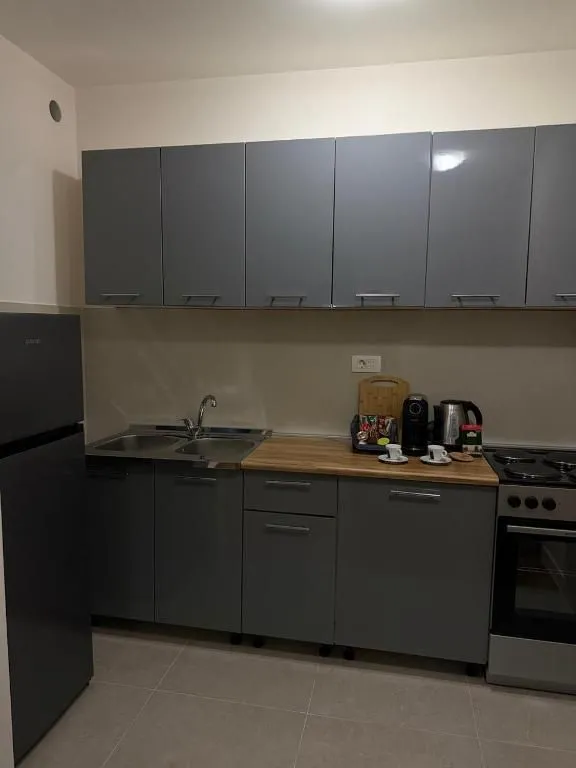 Stan-na-dan, jednosoban stan, 39m², Pobrežje, Podgorica