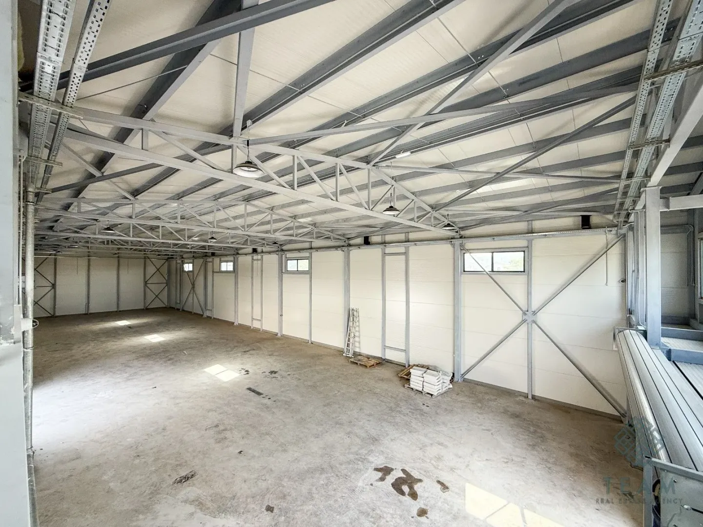 Rent, office space, 525m², Donja Gorica, Podgorica