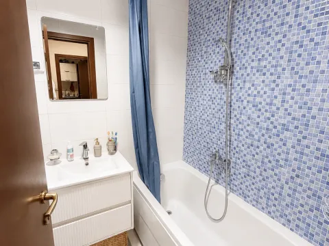 Izdavanje, jednosoban stan, 50m², City Kvart, Podgorica - image 12