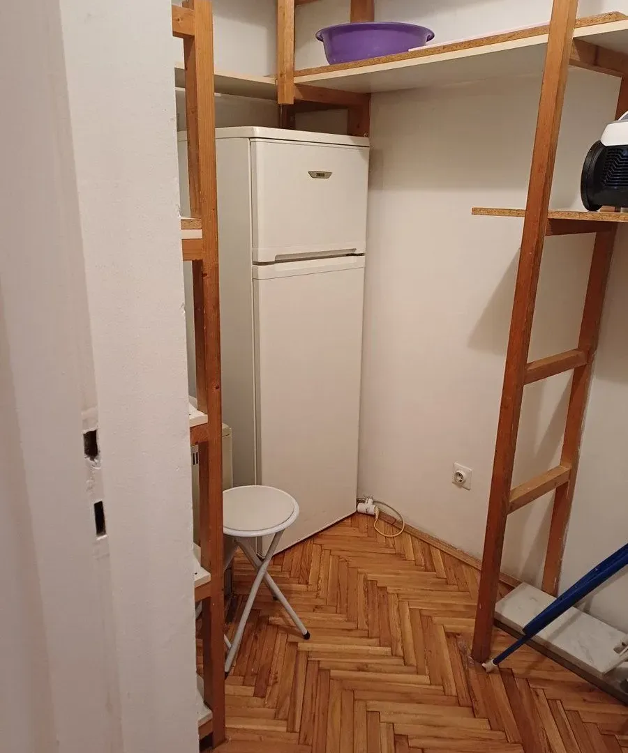 Prodaja, dvosoban stan, 60m², Kalenić Pijaca, Vračar Sve Podlokacije