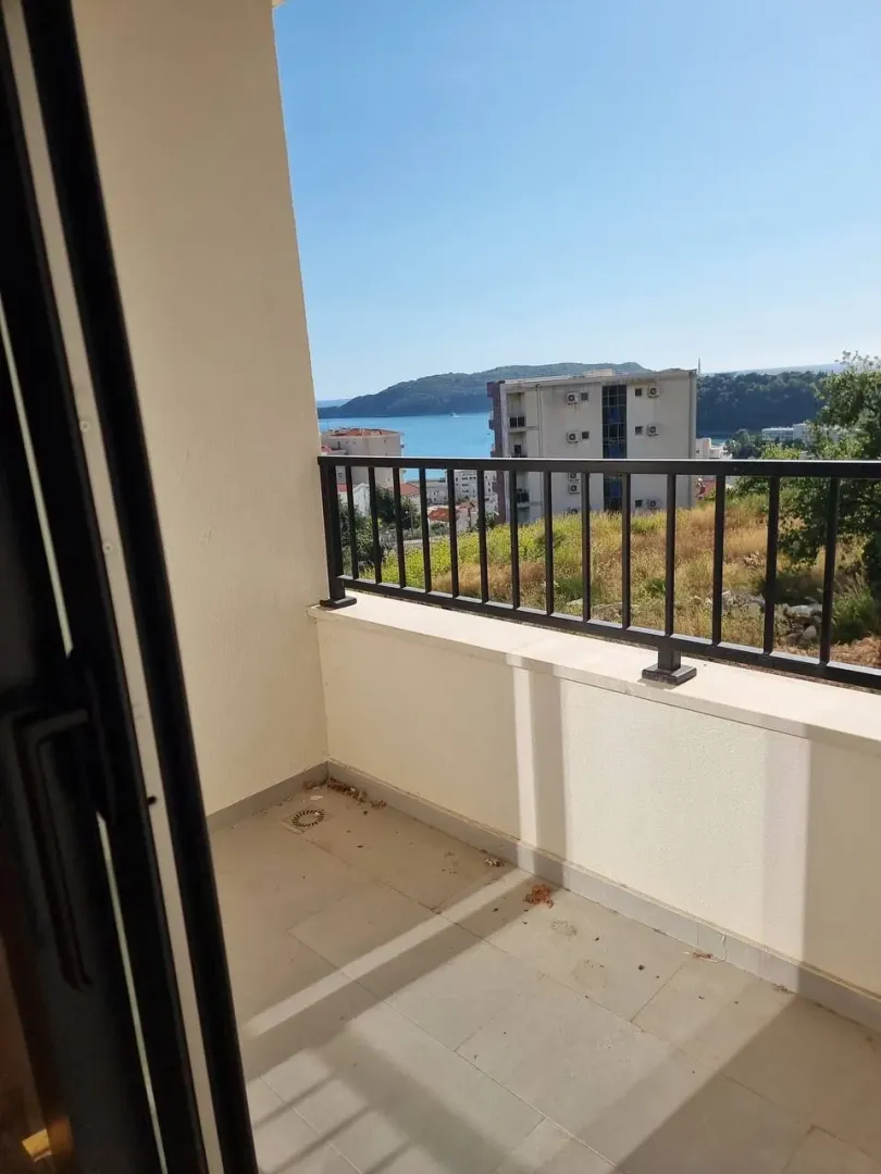 Prodaja, jednosoban stan, 42m², Bečići, Budva