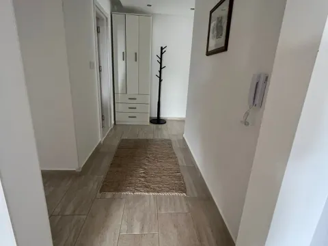 Izdavanje, jednosoban stan, 55m², Kava, Tivat - image 3
