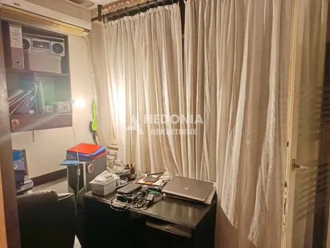 Sale, three bedroom apartment, 85m², Zemun Gornji Grad, Zemun Sve Podlokacije - image 8