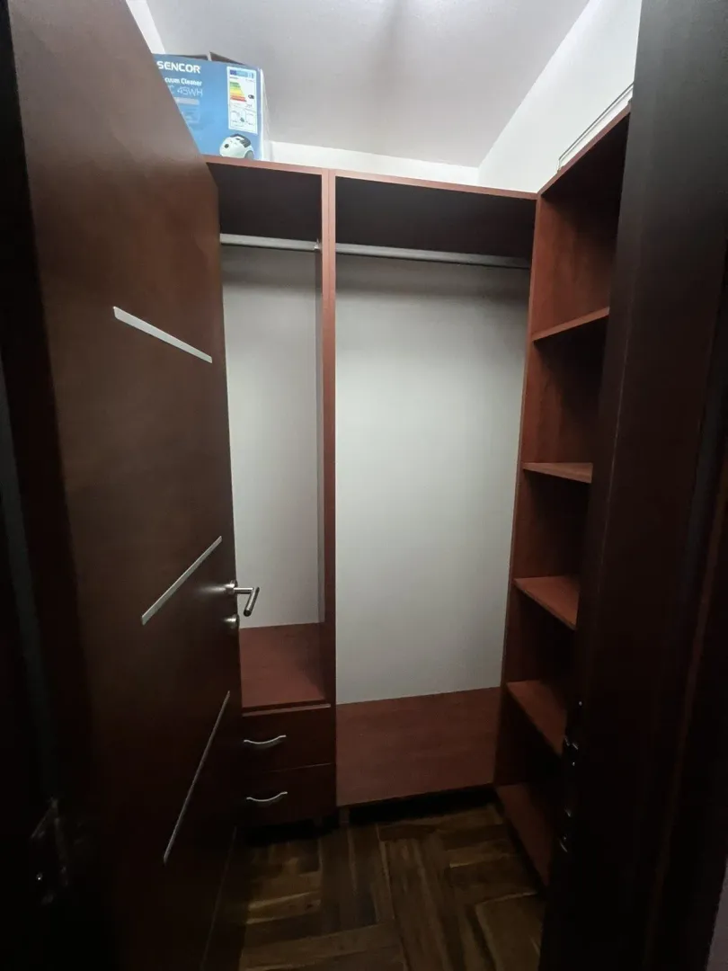 Izdavanje, stan, 175m², Pod Goricom, Podgorica