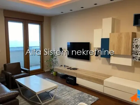 Rent, two bedroom apartment, 52m², Novi Beograd Blok 67, Novi Beograd Sve Podlokacije - image 1