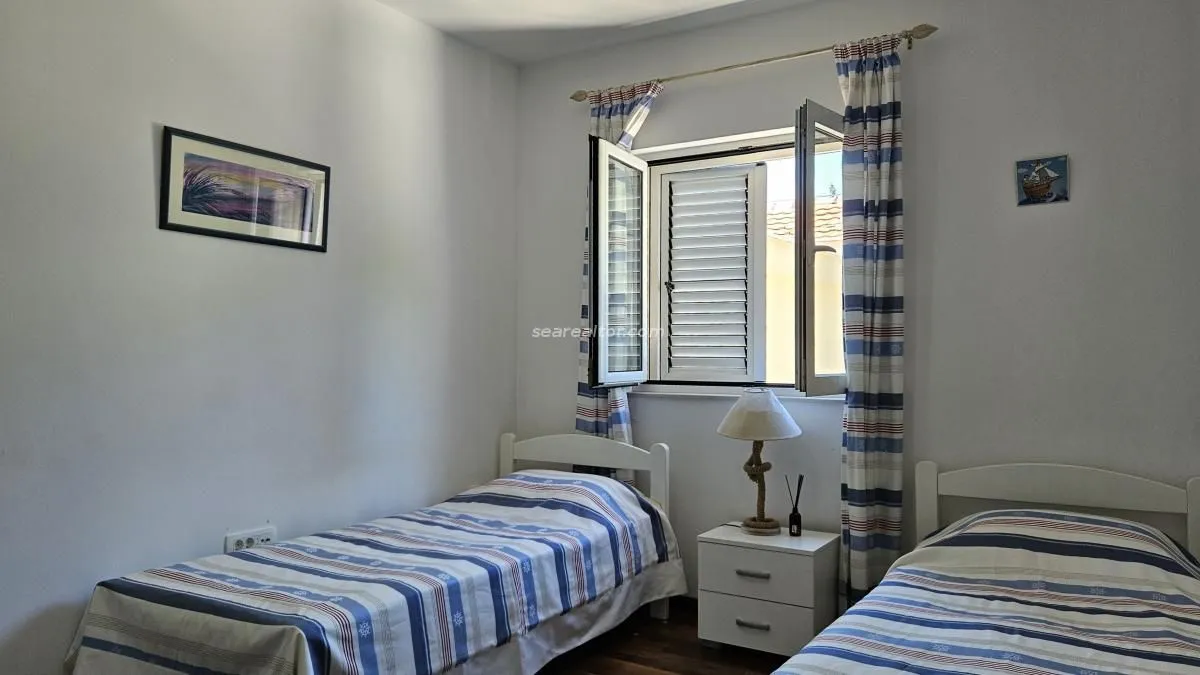 Prodaja, dvosoban stan, 90m², Donja Lastva, Tivat