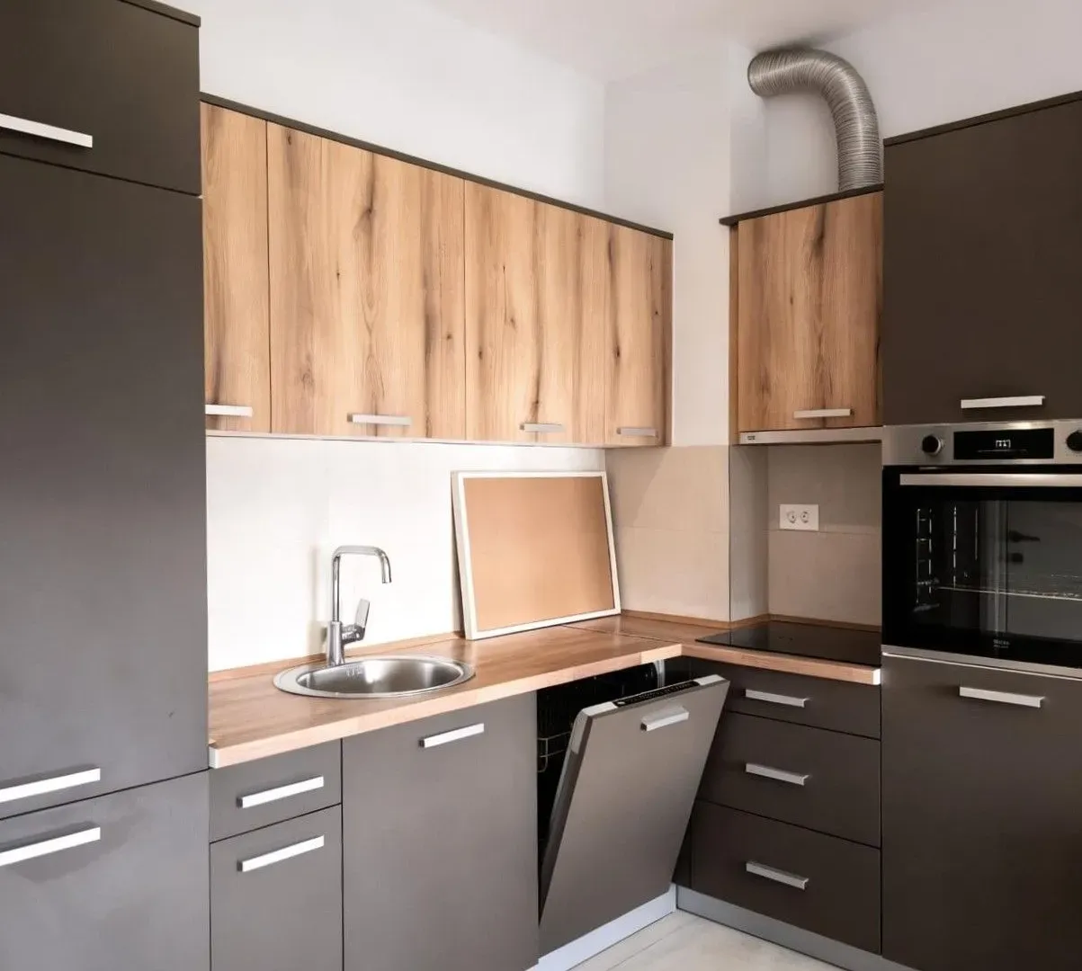 Rent, two bedroom apartment, 66m², Vezirov Most, Podgorica