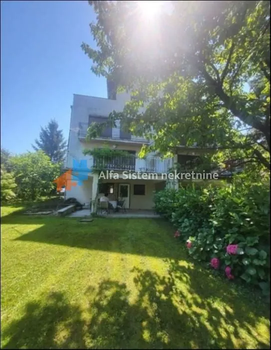 Prodaja, kuća, 320m², Rušanj, Beograd