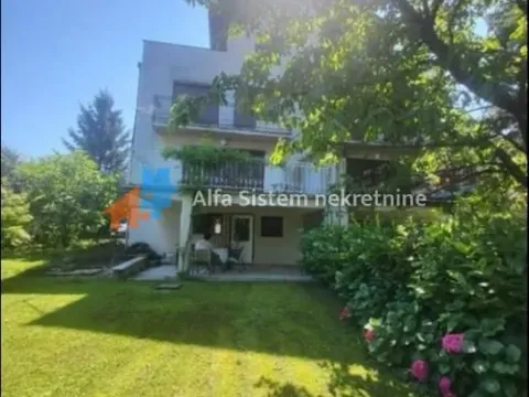 Prodaja,  kuća, 320m2, Rušanj, Beograd