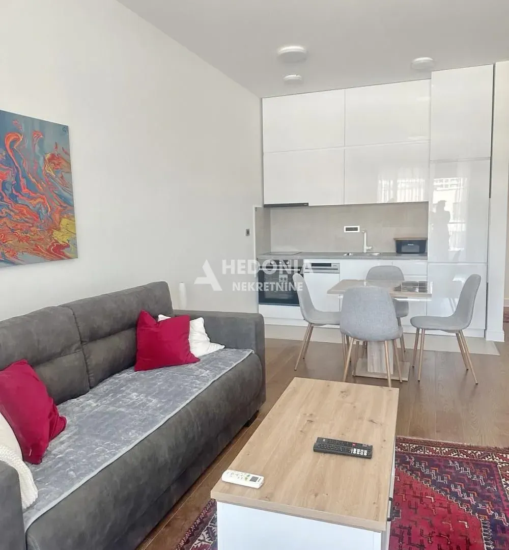 Rent, three bedroom apartment, 61m², Novi Beograd Blok 65, Novi Beograd Sve Podlokacije