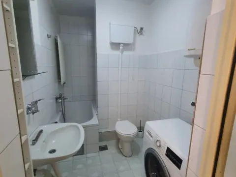 Izdavanje, dvosoban stan, 54m², Grbavica, Novi Sad Sve Podlokacije - image 8