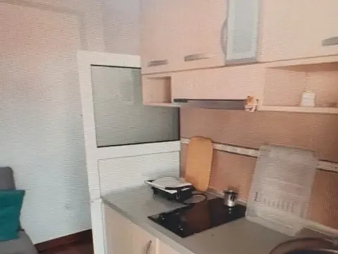 Rent, one bedroom apartment, 50m², Rafailovići, Budva - image 4