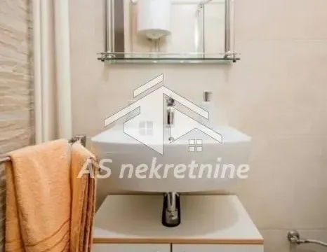 Rent, two bedroom apartment, 55m², Stari Grad, Beograd - image 11