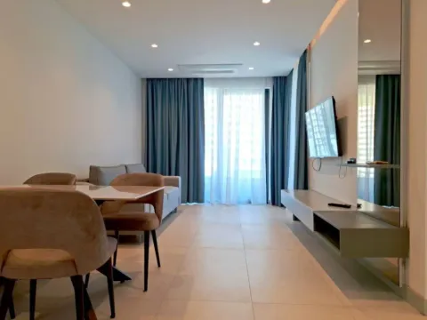 Izdavanje, dvosoban stan, 77m², Bečići, Budva - image 3