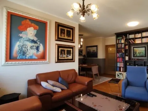 Sale, three bedroom apartment, 100m², City Kvart, Podgorica - image 10