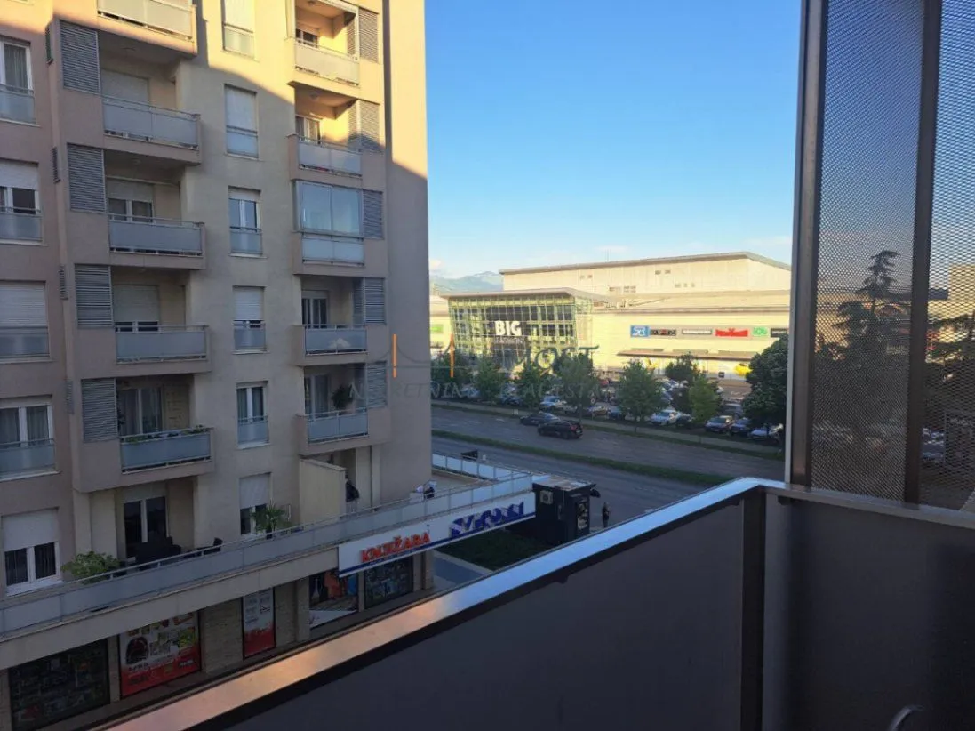 Rent, two bedroom apartment, 72m², City Kvart, Podgorica