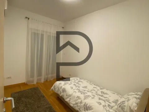 Izdavanje, stan, 120m², City Kvart, Podgorica - image 16