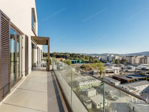 Prodaja, dvosoban stan, 179m², Porto Montenegro, Tivat - image 9