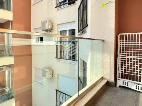 Izdavanje, jednosoban stan, 42m², Stari Aerodrom, Podgorica - image 14